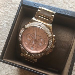 Michael Kors rose gold watch